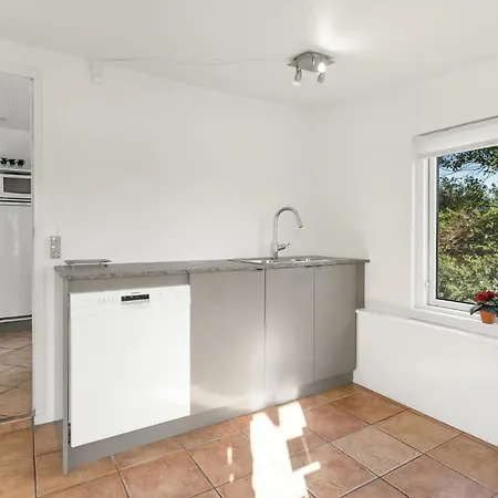 2 Bedroom Cozy In Sydals *