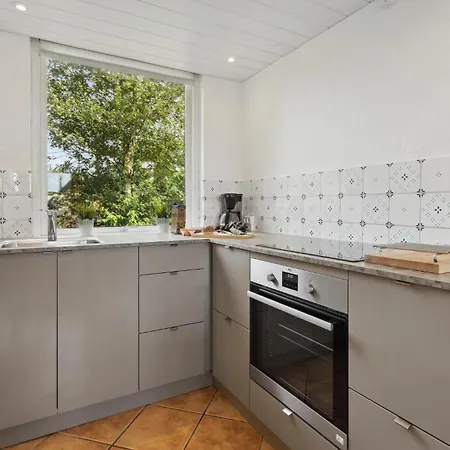 Сasa de vacaciones 2 Bedroom Cozy In Sydals Skovby (Syddanmark)